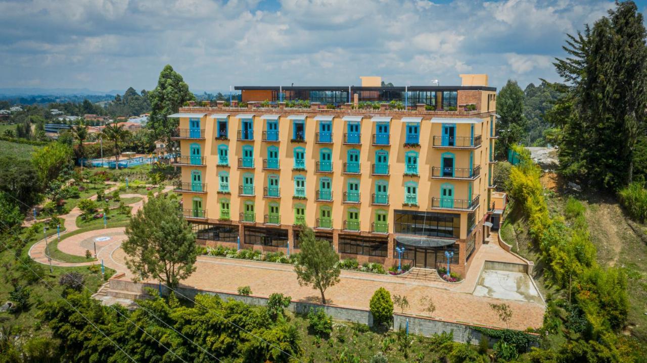 Alfahar Hotel Carmen de Viboral Exteriör bild